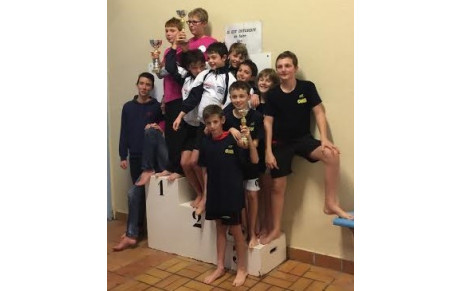 Les Avenirs et Jeunes dans le bain des Interclubs
